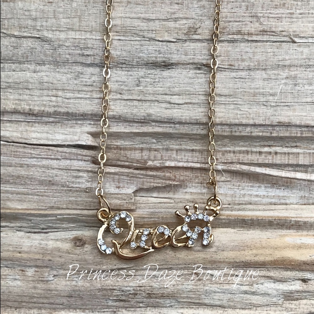 Gold Queen Diamond Necklace‎